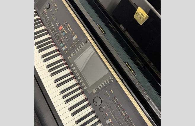 Yamaha CVP309 Digital Piano | Polished Ebony Finish | UK Delivery In Days | Warranty | P/X | Finance Options | Includes Stool, Headphones | Used | Serial Number GBRCLZ01009 - Image 9
